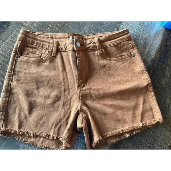 Judy Blue Raise the Stakes Sienna Denim Shorts JB150109 Large - Picture 2 of 4